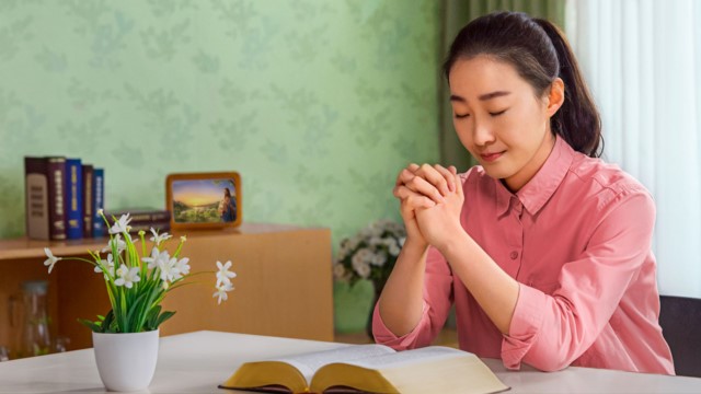 آيات تساعدك - لتهدئتك في مواجهة الشدائد